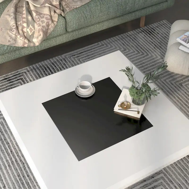 Tavolino da Caffè Contemporaneo con Piano in Vetro e Ripiano Inferiore