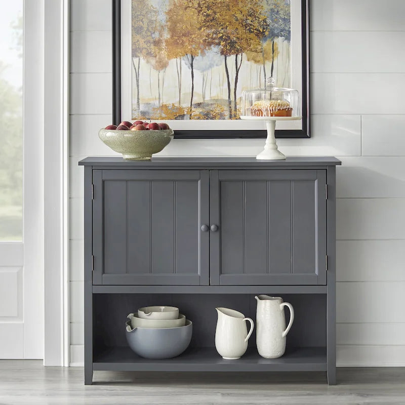 Credenza a 2 ante stile rustico con ripiani interni