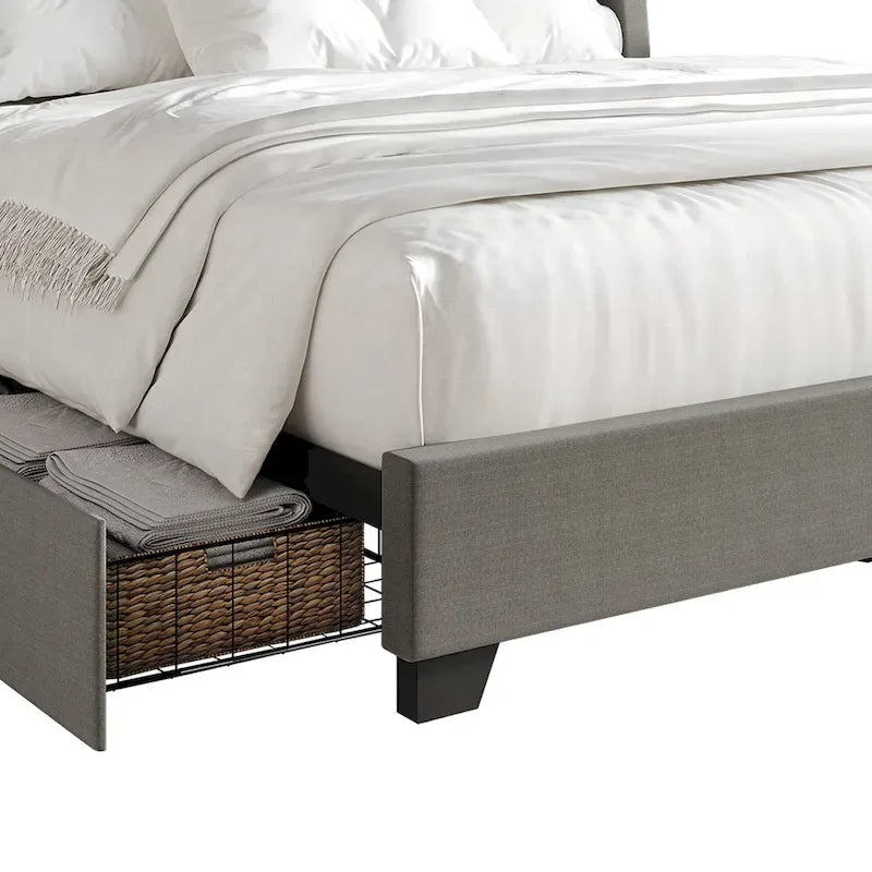 Letto imbottito Wingback con borchie cromate e cassetti contenitore