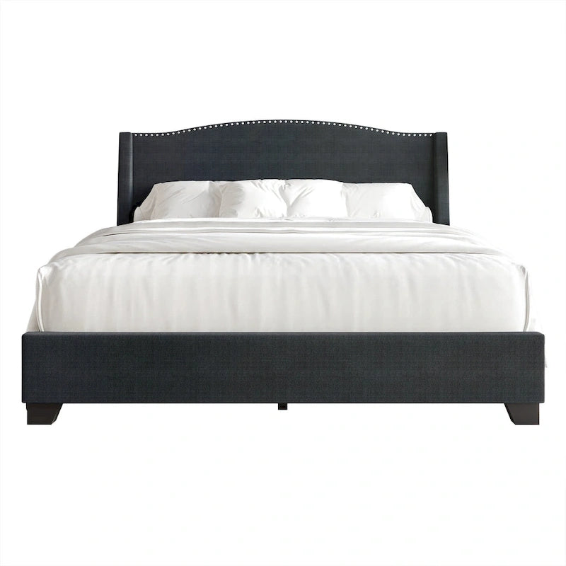Letto imbottito Wingback con borchie cromate e cassetti contenitore