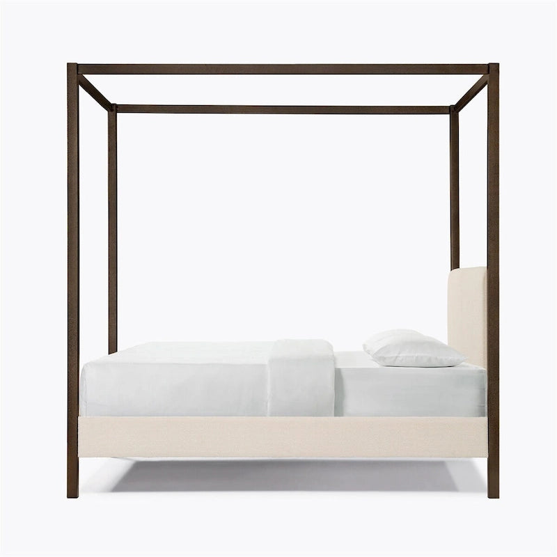 Letto a baldacchino queen size con telaio elegante