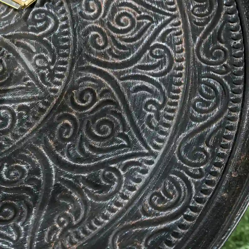 Tavolino da caffè rotondo da 60 cm con vassoio superiore martellato - metallo vintage